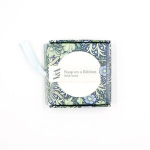V&A - Soap on a Ribbon - Wild Forest Scent - 85 g‎ / 3 oz